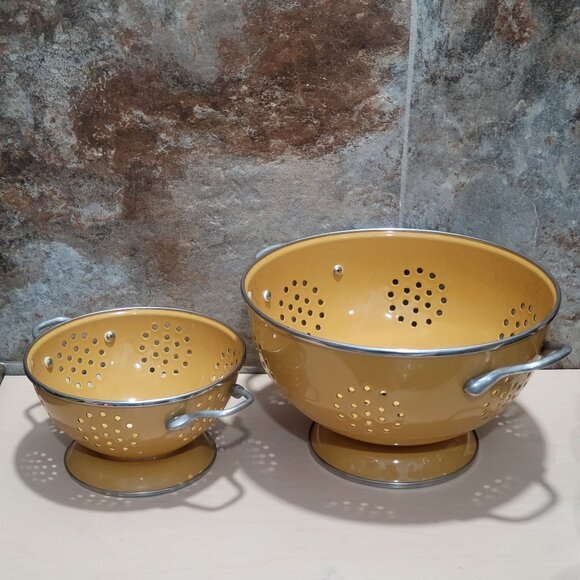 Yellow Enamel Colanders Steel Enamel Coating Set of 2 - Picture 2 of 9